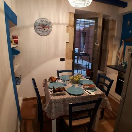 Paranza Apartment